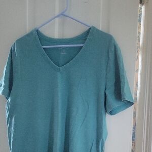 Universal Thread Blue V-Neck Tee